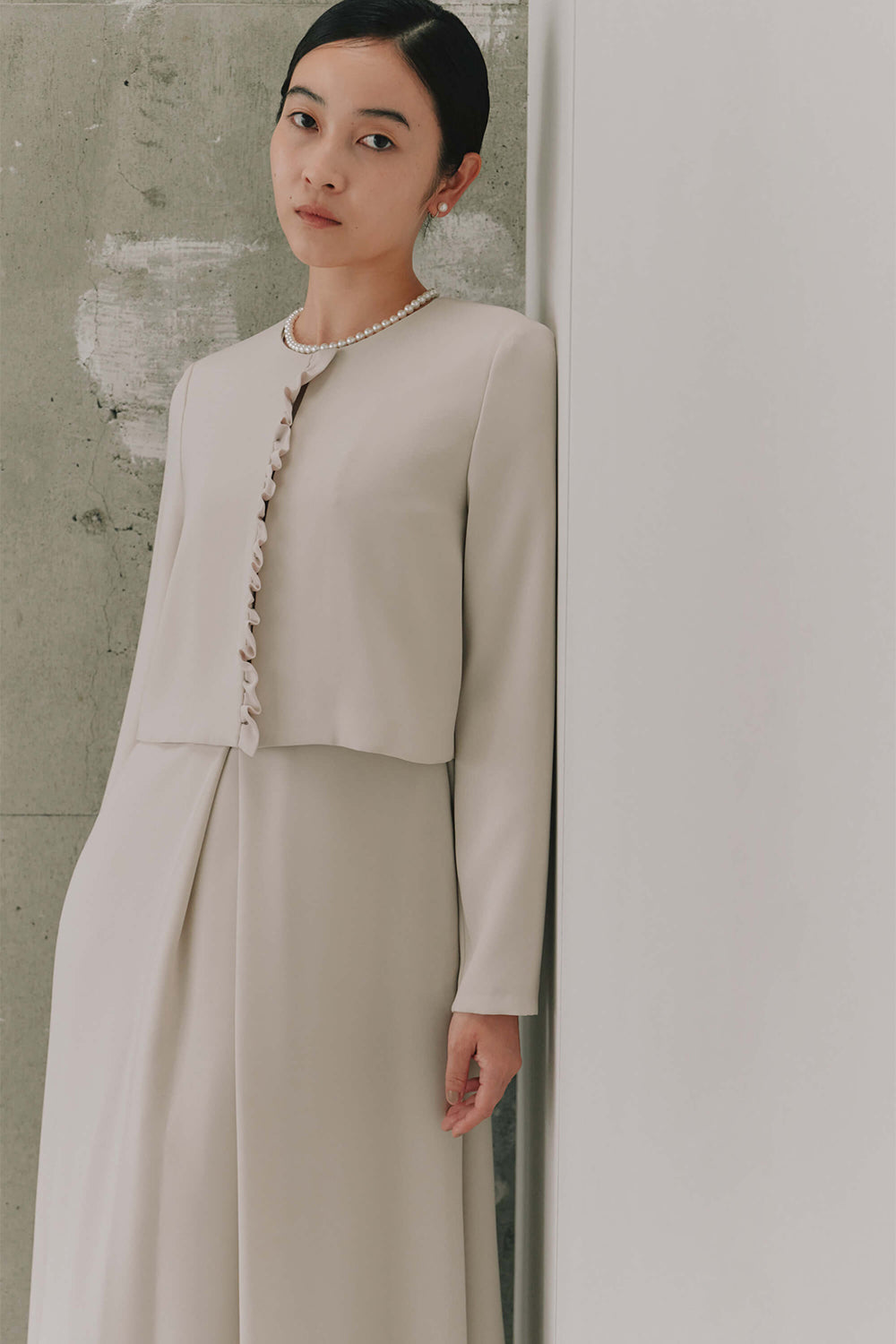 kaene シフォンフリルジャケット / 005312 | モデル身長162cm 着用サイズ38