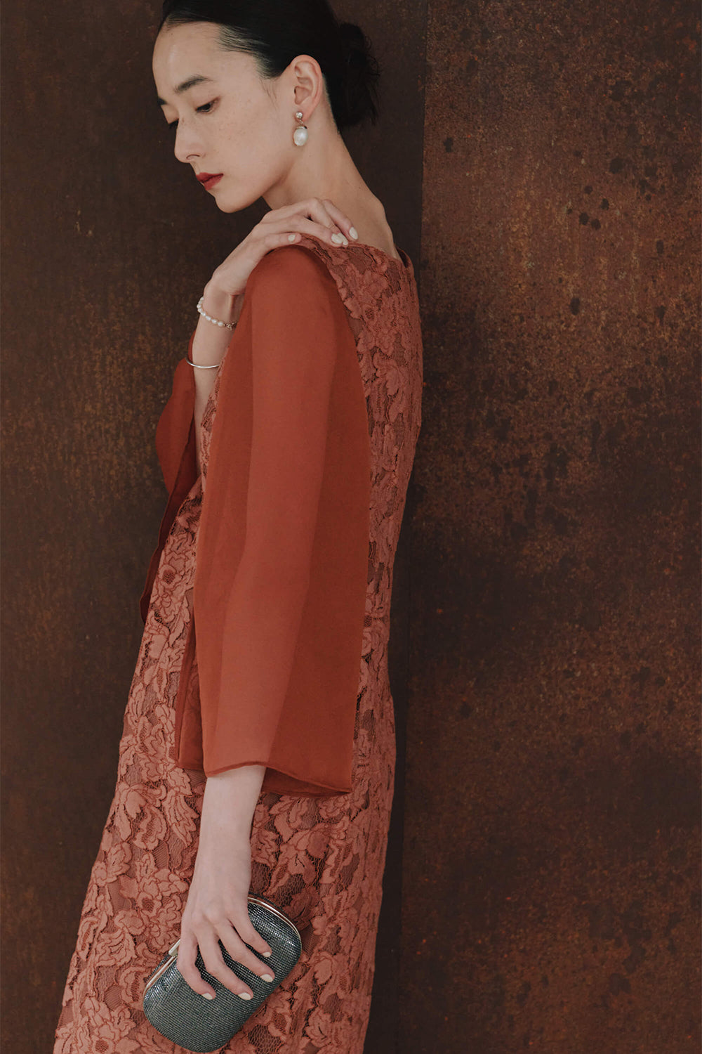 kaene公式オンラインストア フルラレースフレアースリーブドレス