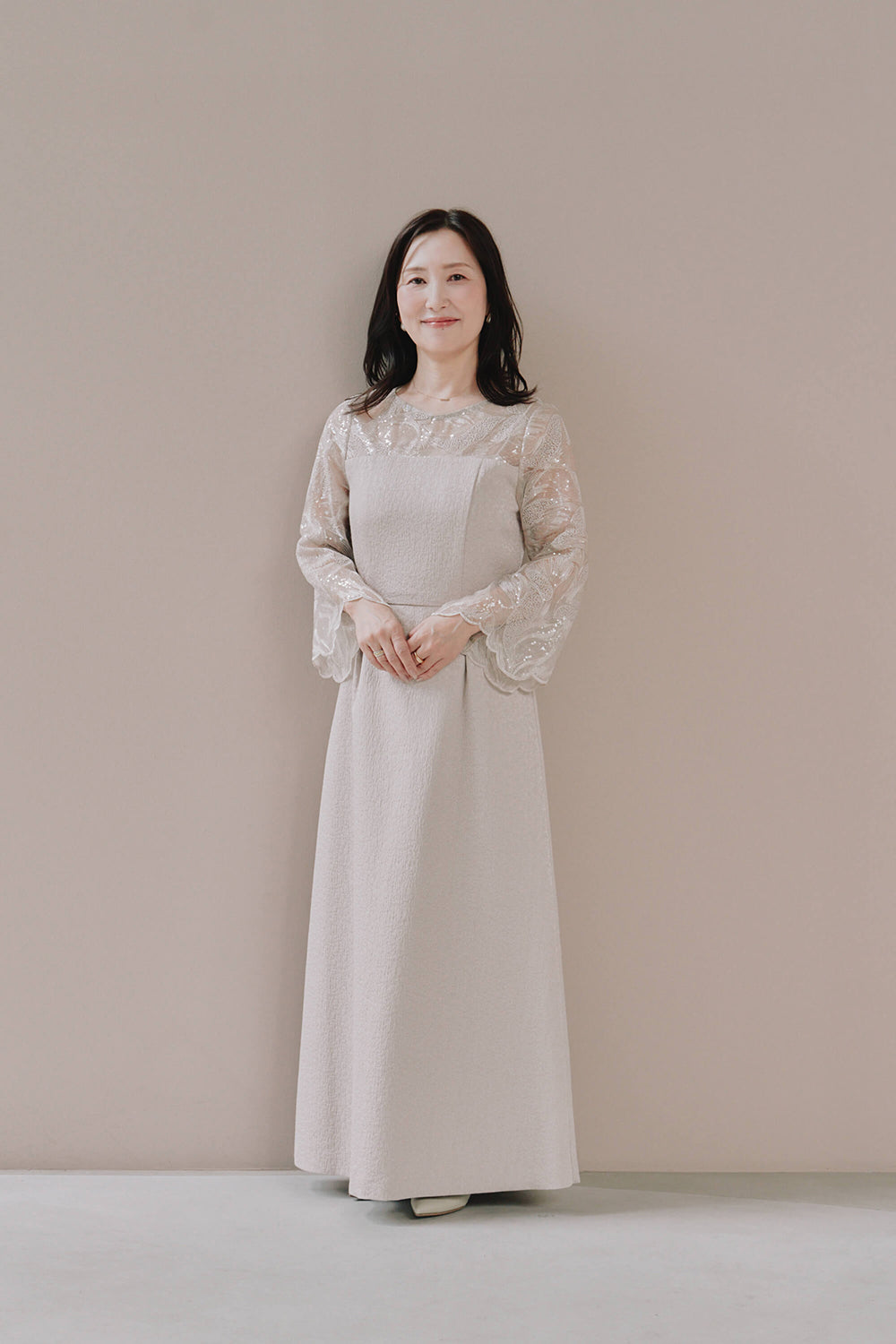 kaene ブリエレースジャカードコンビドレス / 101121 | モデル身長153cm　着用サイズM(38) ヒール6cm