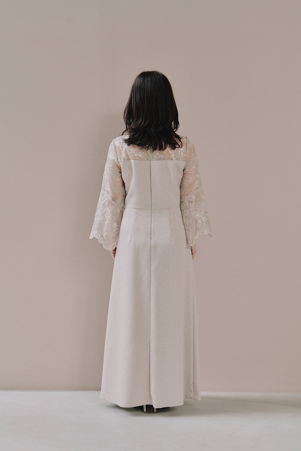 エリテ　レースガウン　ホワイト エリテ レースガウン ホワイト エリテ レースガウン ホワイト