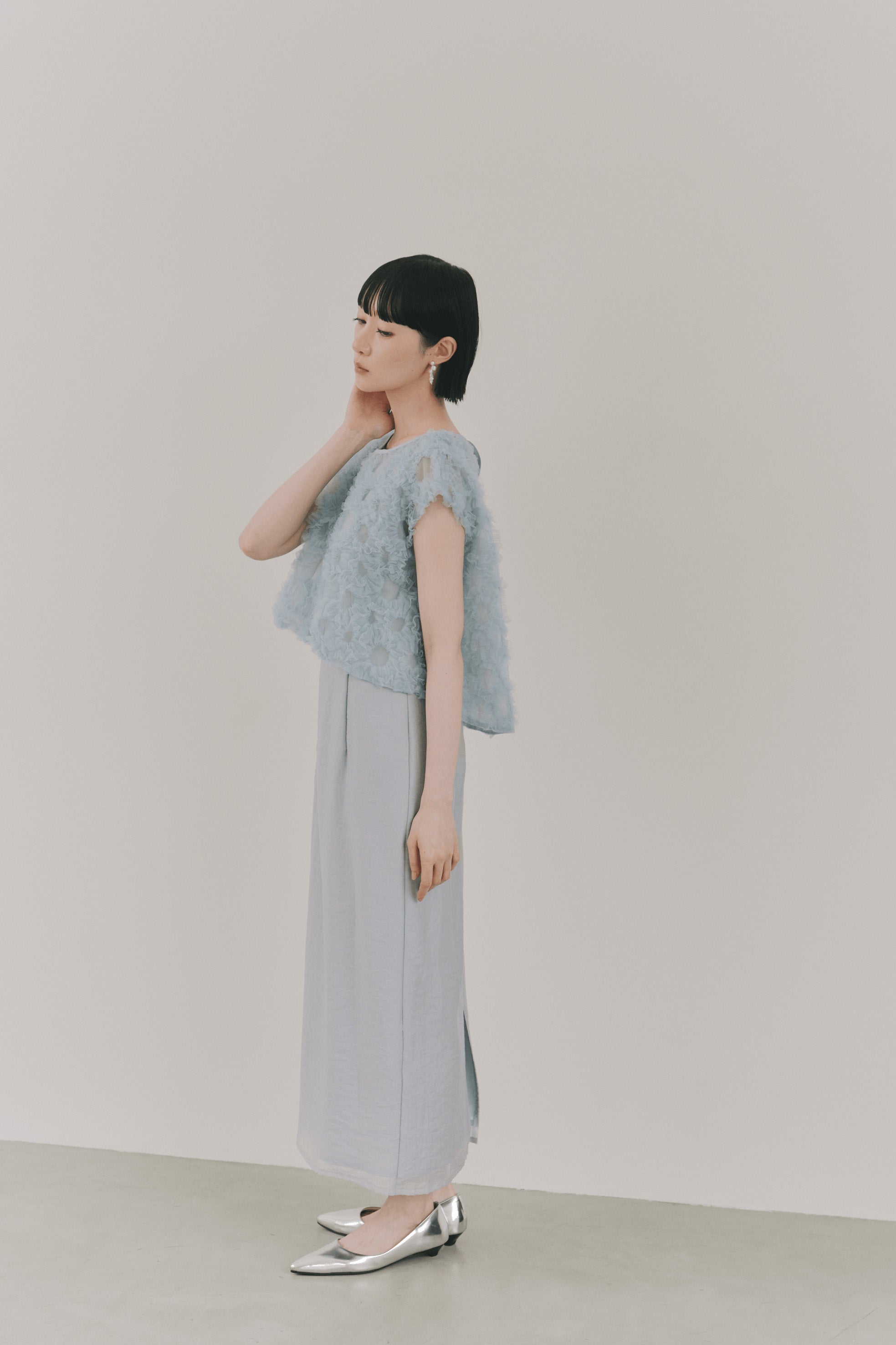 kaene  フラッフィーフラワーコンビドレス / 101173 結婚式ドレス lightblue | モデル身長161cm　着用サイズS(36)  