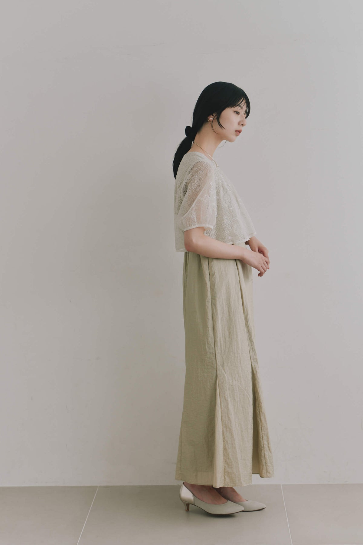 kaene フラワーコードマーメイドドレス / 101190 結婚式用ドレス beige|モデル身長162cm　着用サイズS(36)