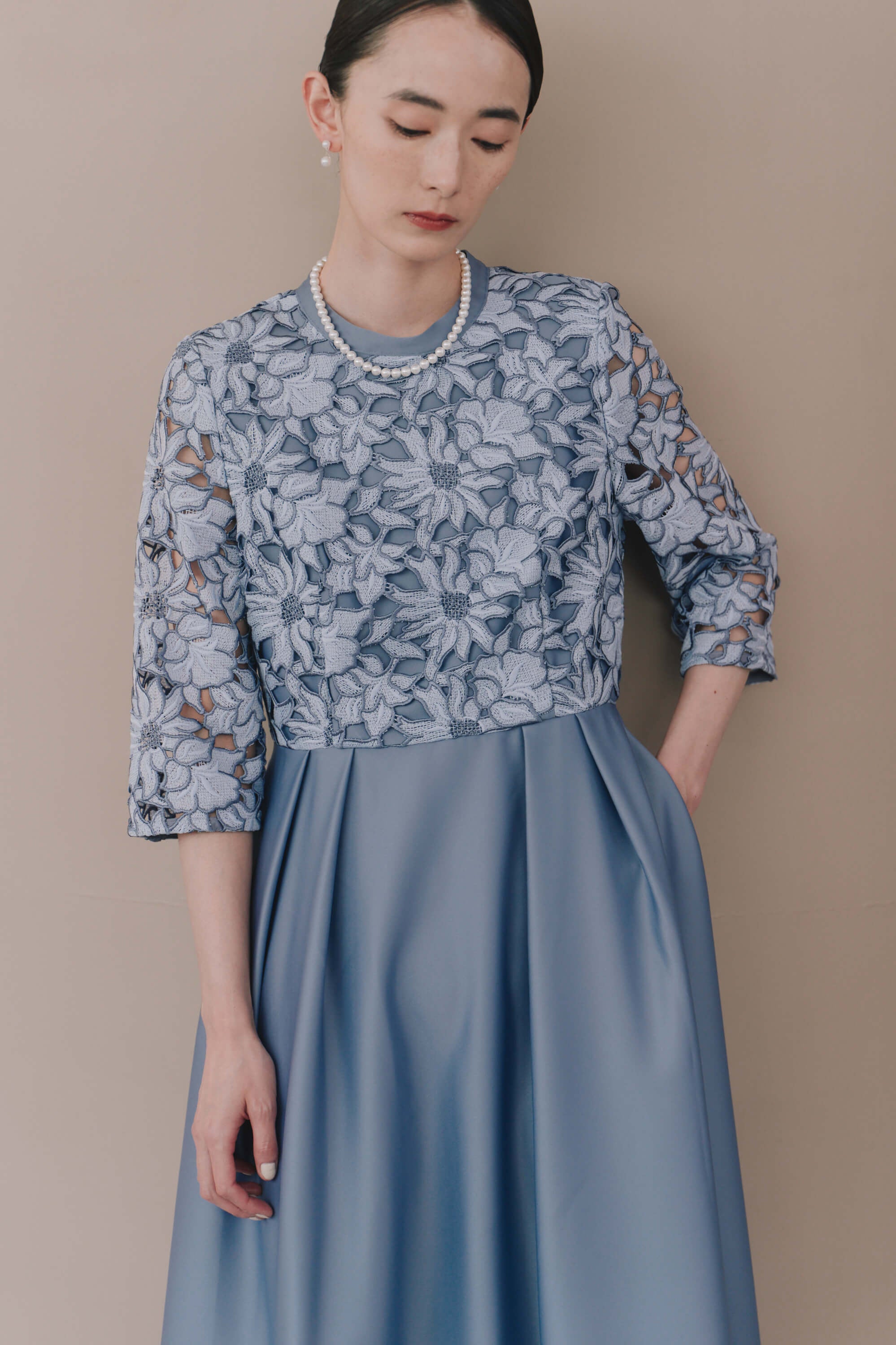 kaene コントラストレースサテンコンビドレス / 101202 結婚式