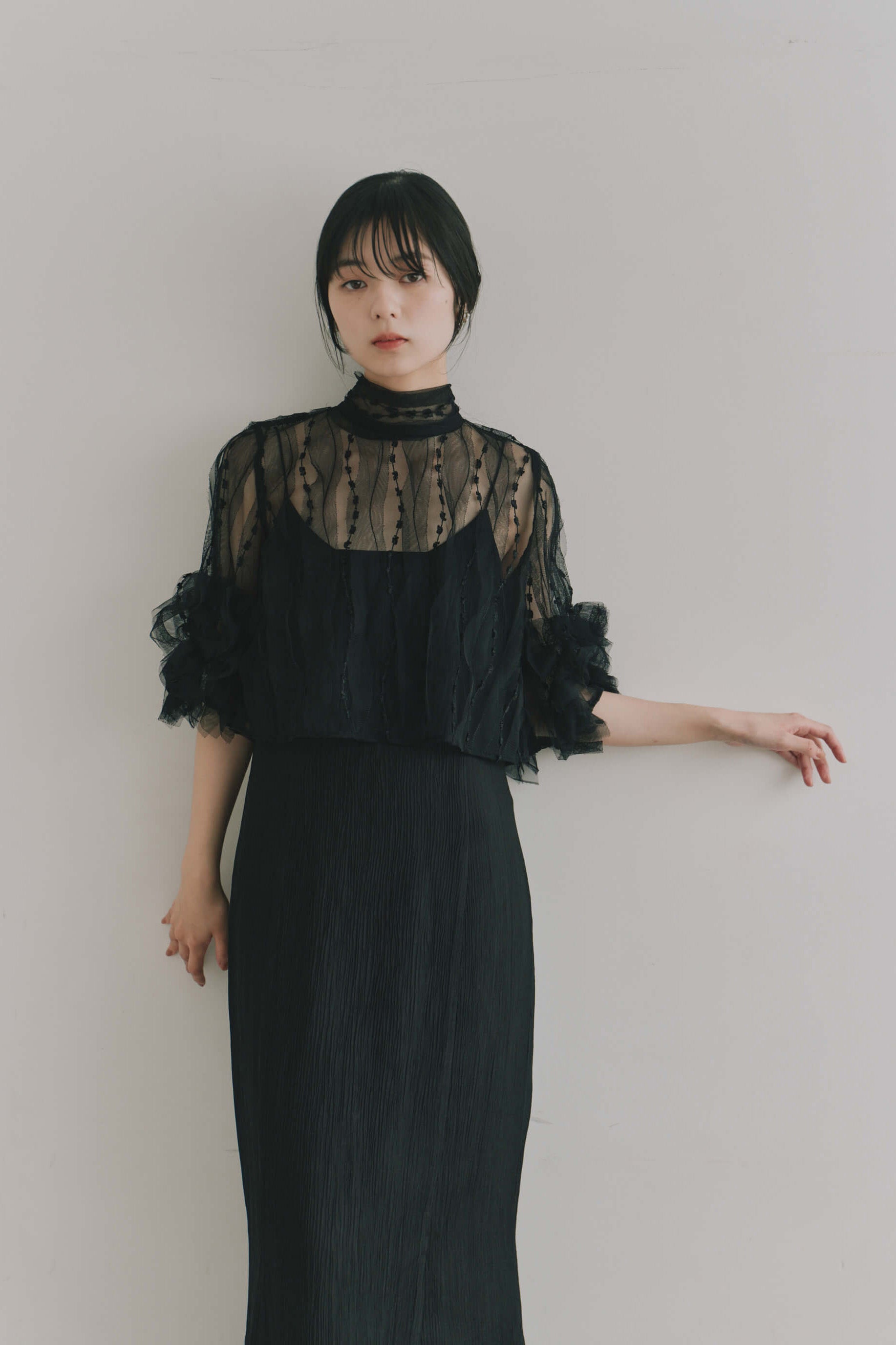 kaene  ボウタイ3wayレイヤードドレス / 101203 結婚式用ゲストドレス black | モデル身長162cm　着用サイズM(38)  