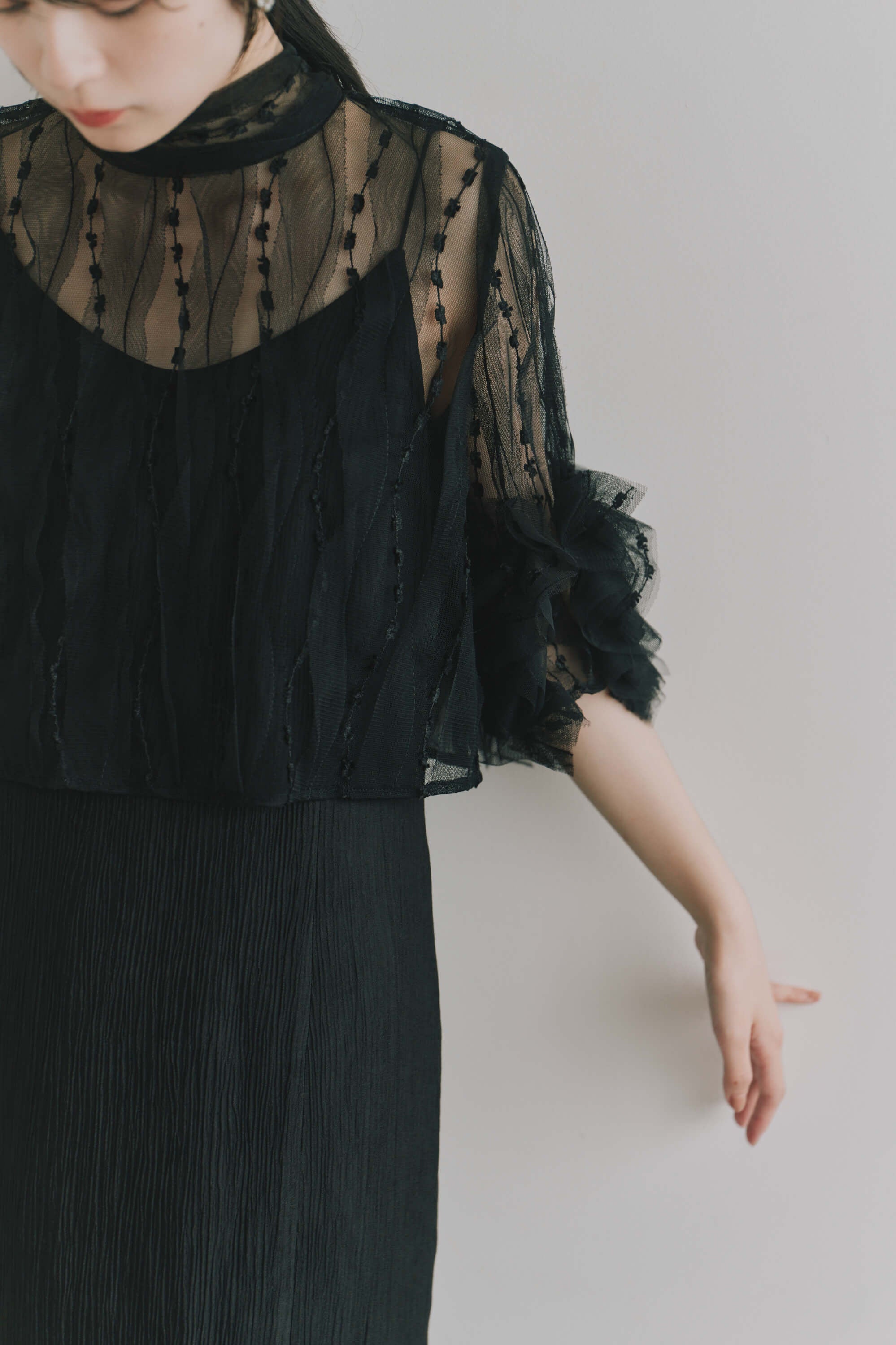 kaene  ボウタイ3wayレイヤードドレス / 101203 結婚式用ゲストドレス black | モデル身長162cm　着用サイズM(38)  