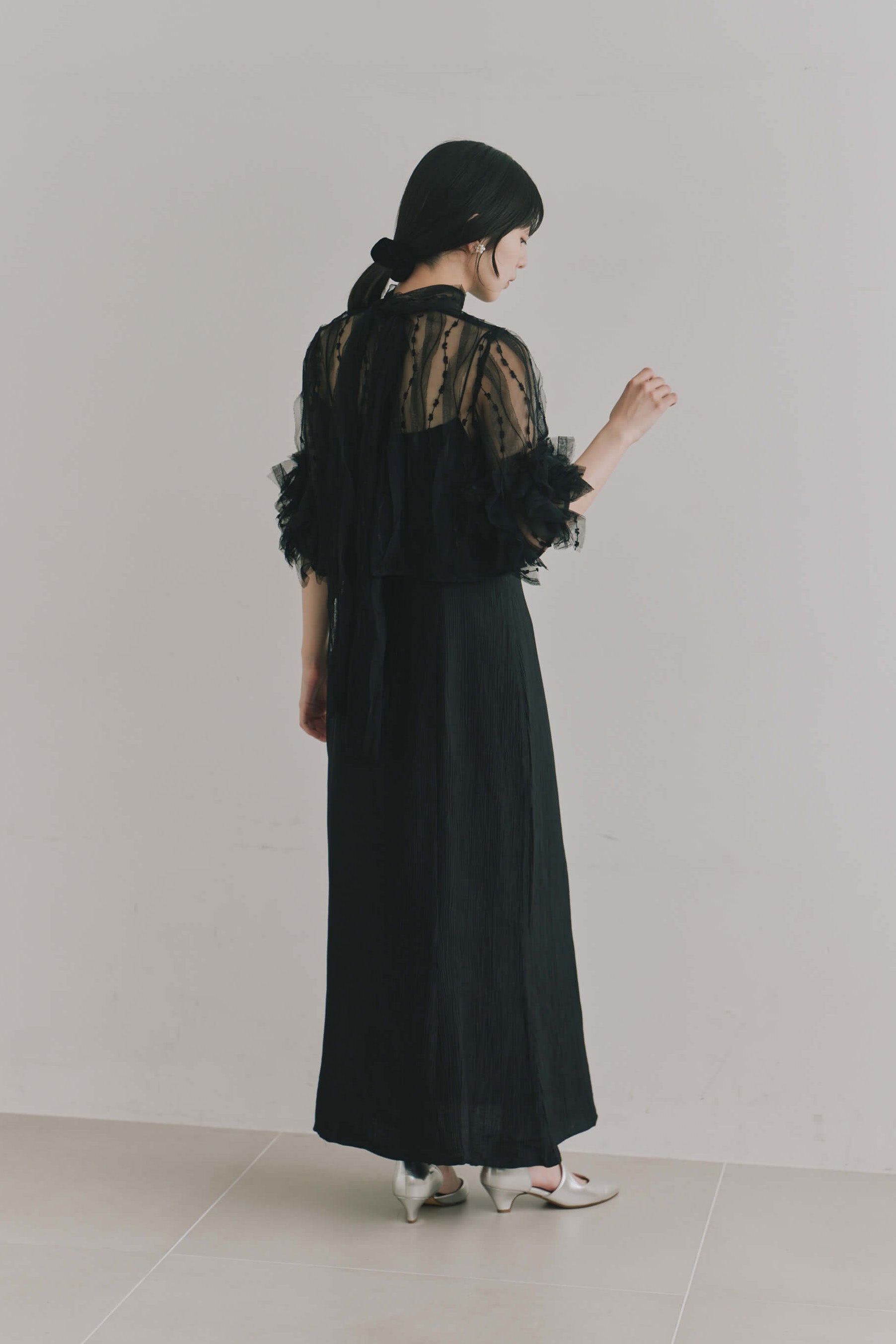 kaene  ボウタイ3wayレイヤードドレス / 101203 結婚式用ゲストドレス black | モデル身長162cm　着用サイズM(38)  