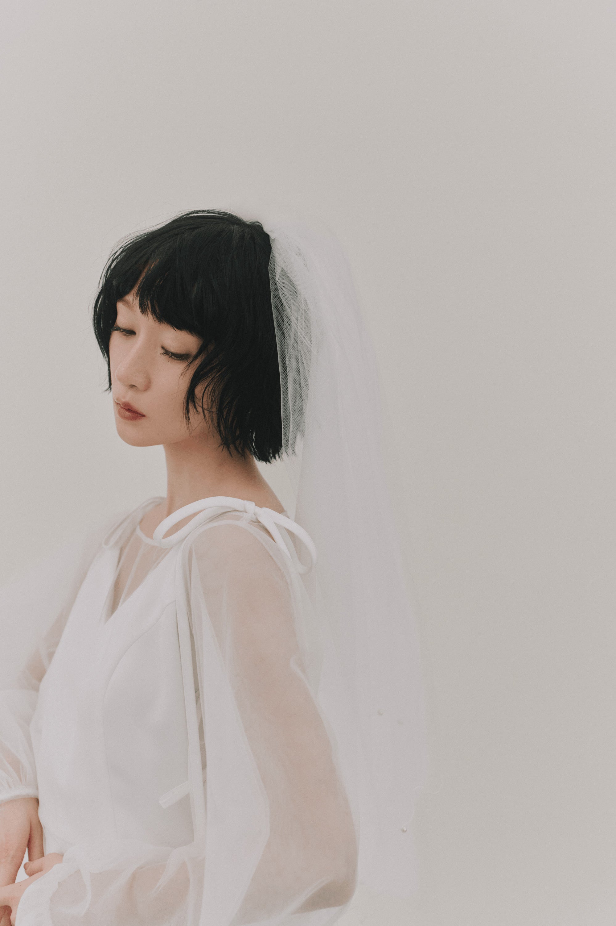 kaene 白ドレス kaene サテンリボンドレス 100855 ウェディングドレス 前撮り 二次会