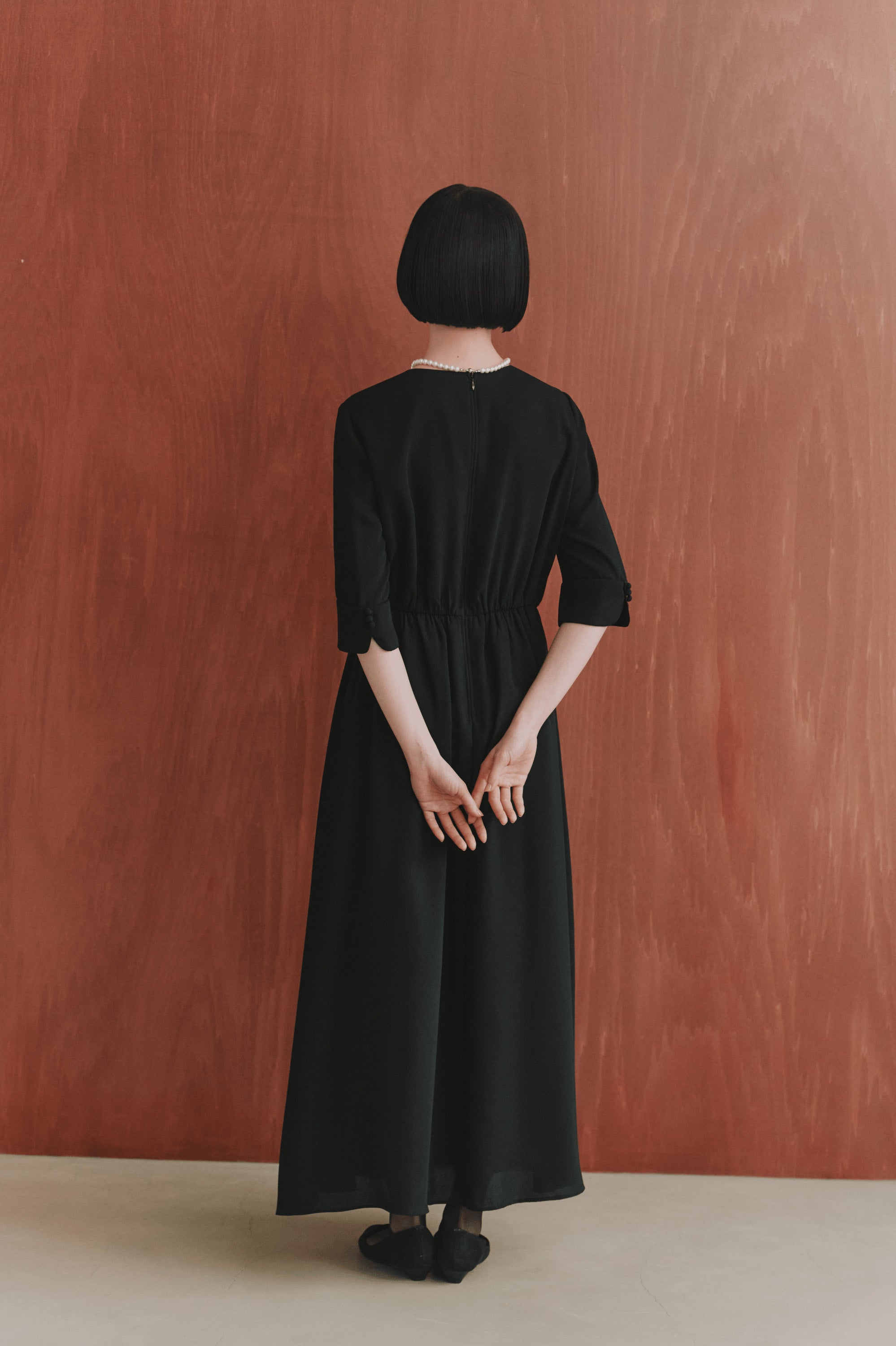 kaene　ライトシフォンミドルスリーブワンピース / 101126 夏用の喪服 フォーマル | モデル身長161cm　着用サイズM