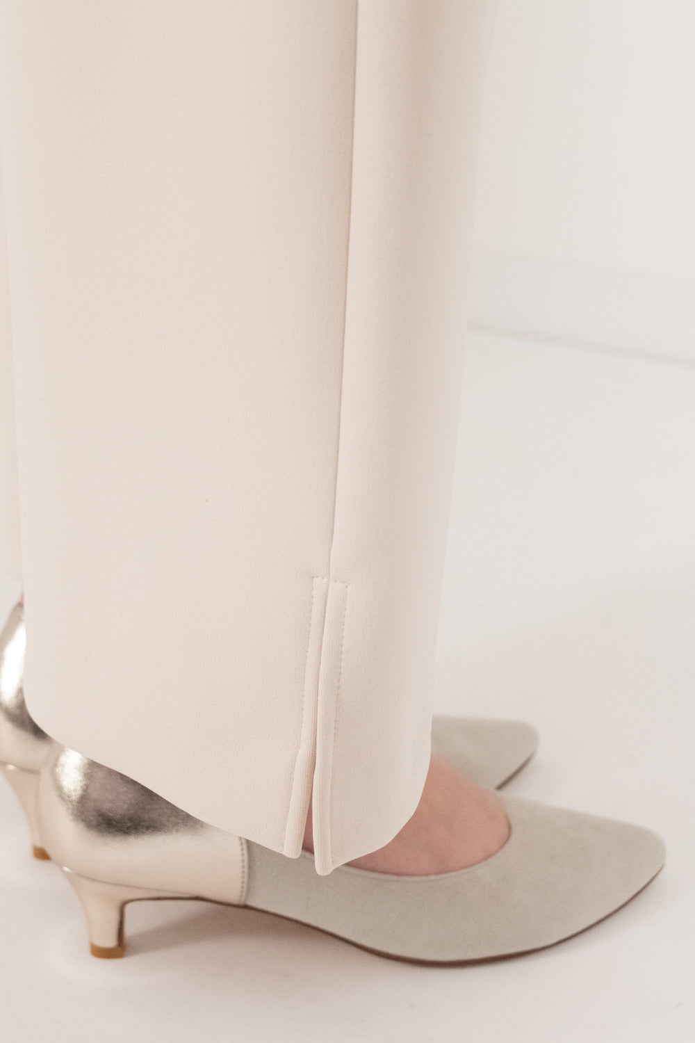 kaene  フリルデザインセットアップ / 002146 ジレ パンツ セットアップ beige | 