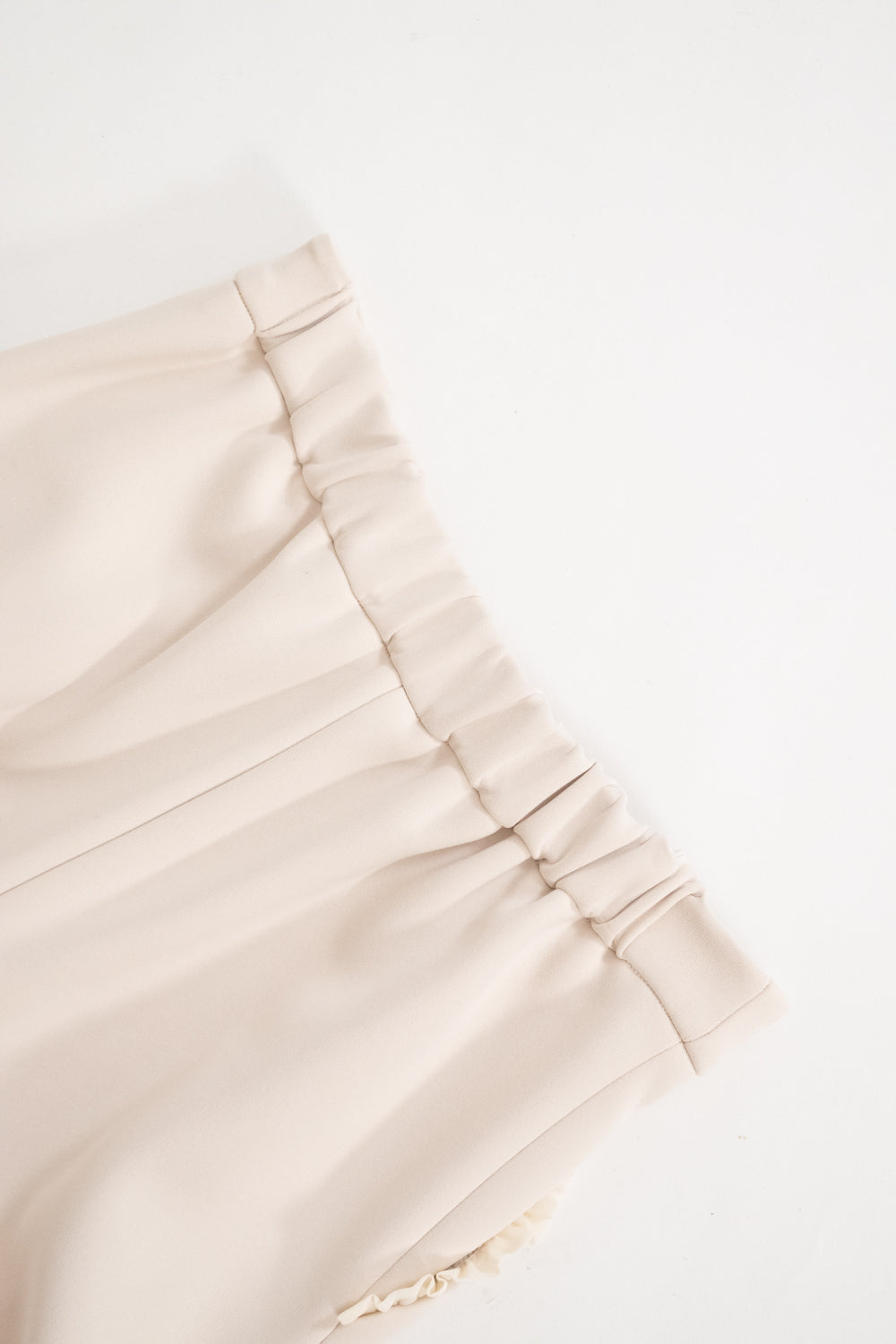 kaene  フリルデザインセットアップ / 002146 ジレ パンツ セットアップ beige | 
