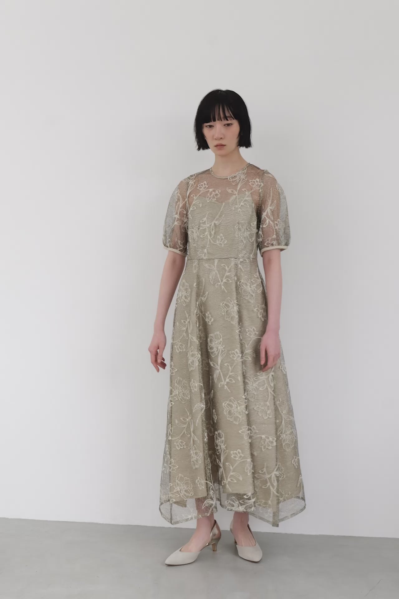 kaene ラインフラワーランダムヘムドレス / 101189 結婚式パーティー